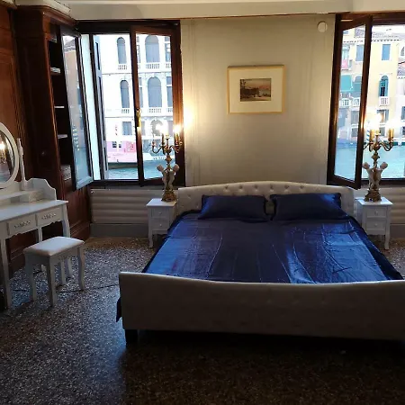 Querini Palace Accademia Gran Canal Historic לינה וארוחת בוקר *