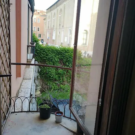 Querini Palace Accademia Gran Canal Historic